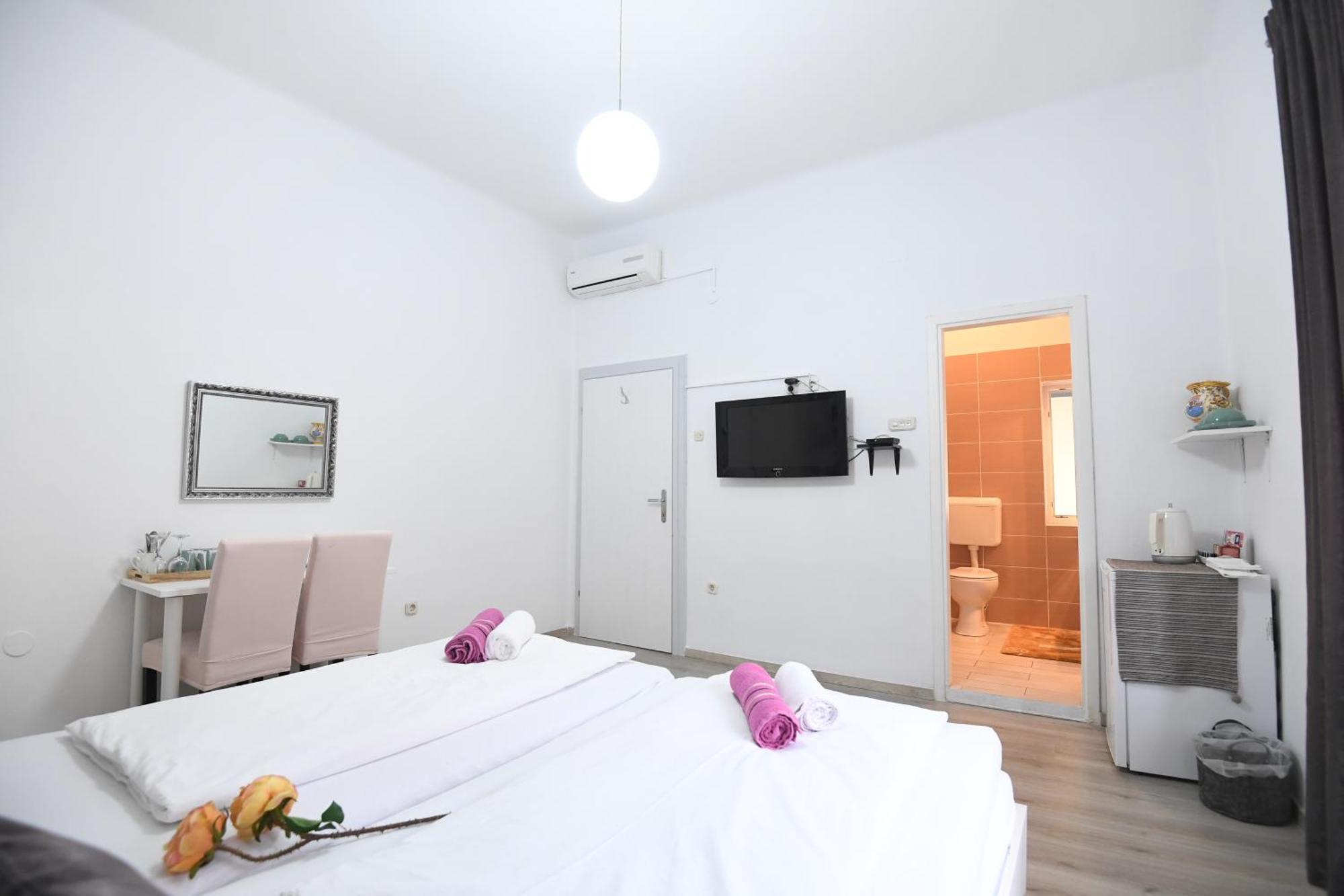 Green Lighthouse Rooms Zadar Buitenkant foto