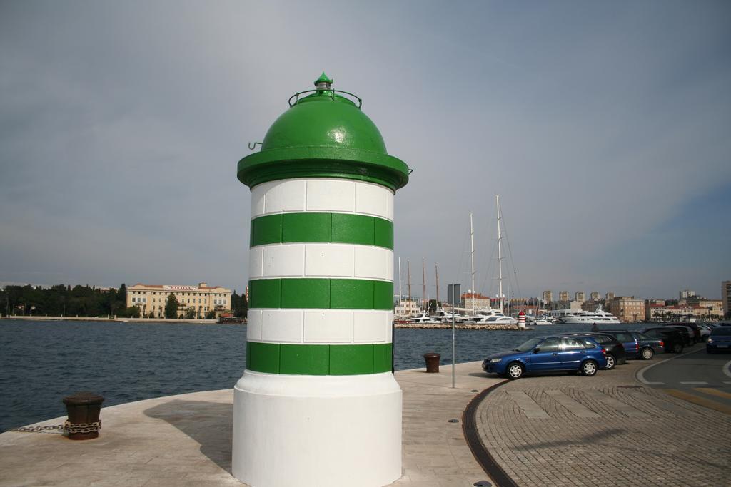 Green Lighthouse Rooms Zadar Buitenkant foto